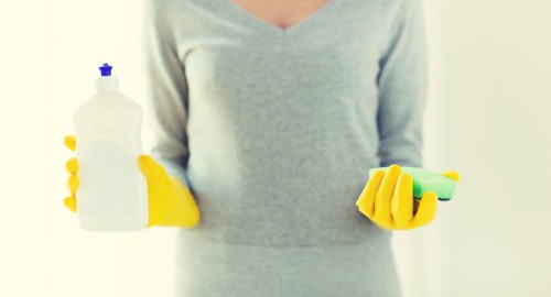 Eco-friendly cleaning products used by Aperfield cleaners